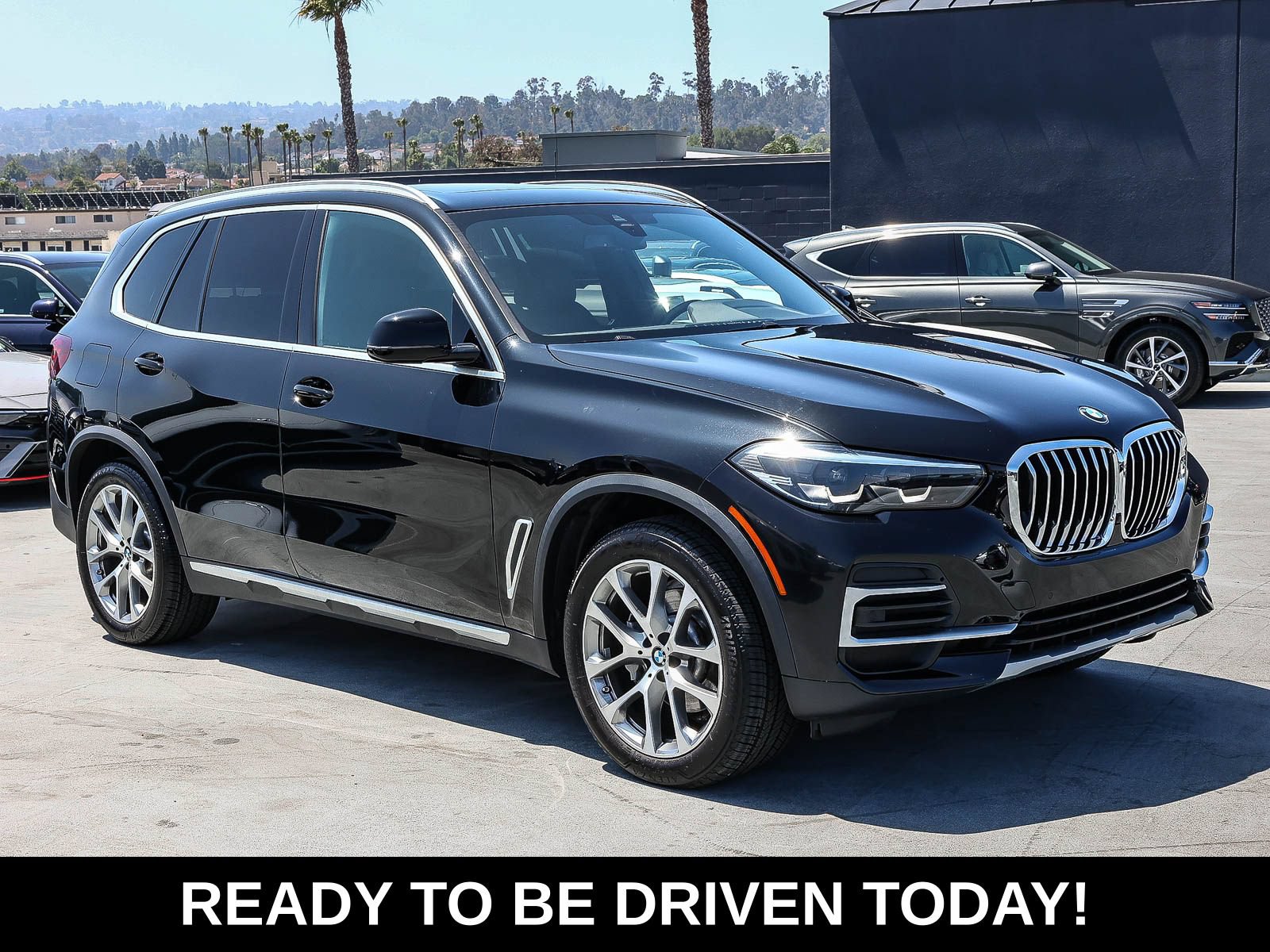 Used 2023 BMW X5 xDrive40i AWD/4WD image 3