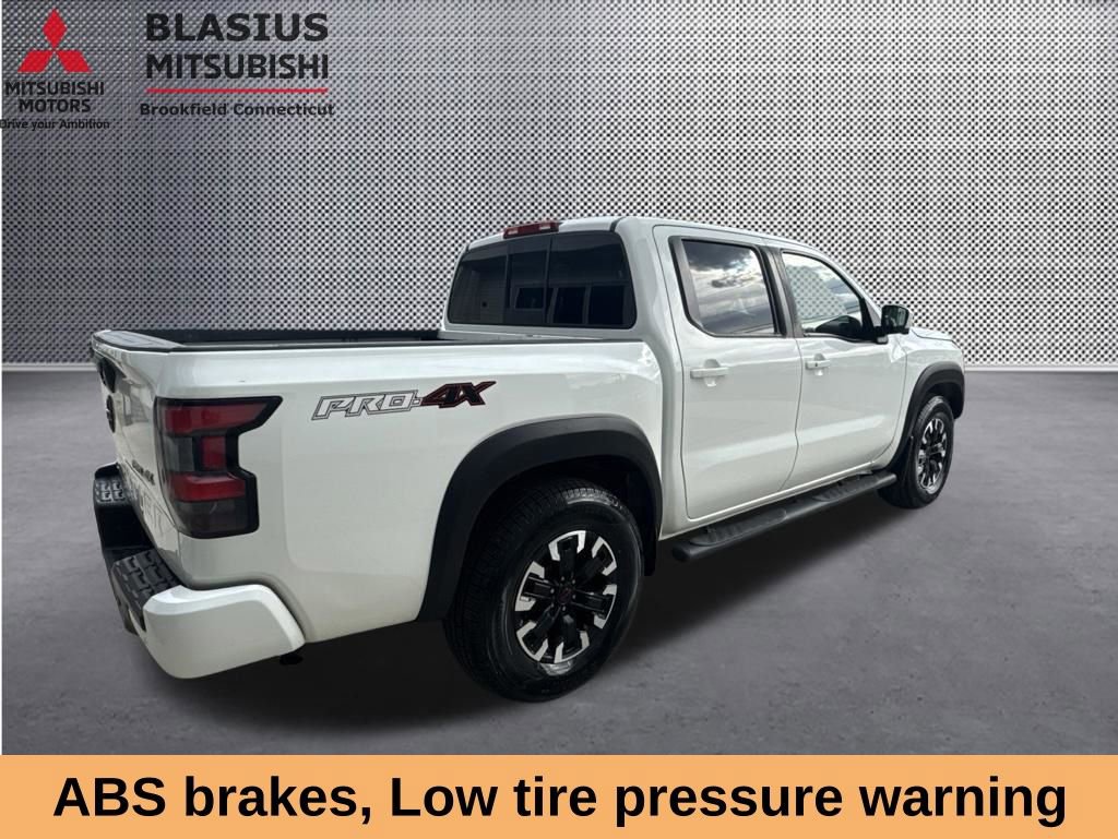 Used 2022 Nissan Frontier PRO-4X AWD/4WD image 10