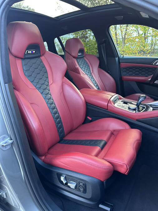 Used 2021 BMW X6 M w/ Competition Package image 31