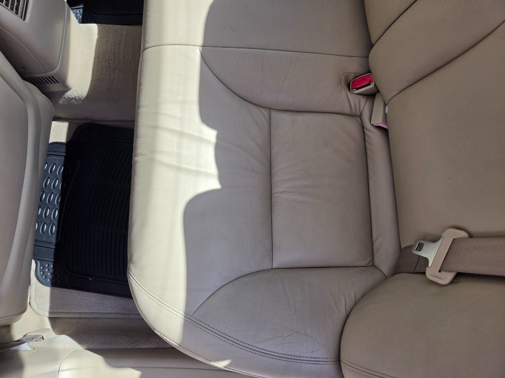 Used 2005 Lexus ES 330 FWD image 25