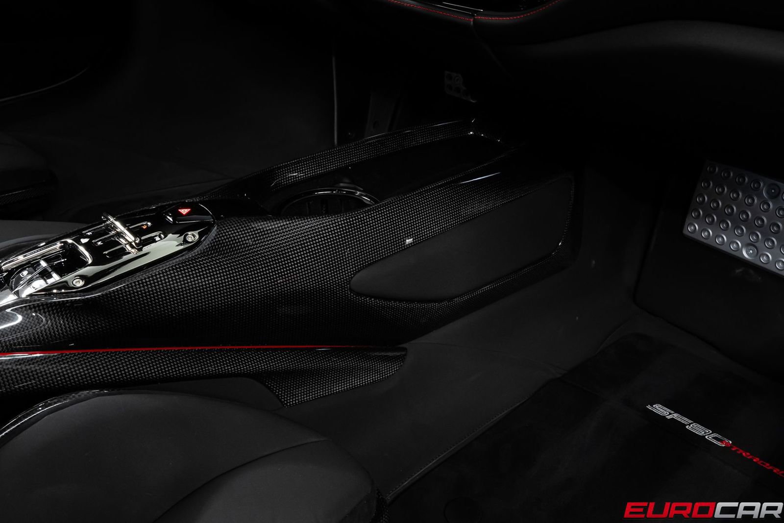 Used 2021 Ferrari SF90 Stradale AWD/4WD image 40
