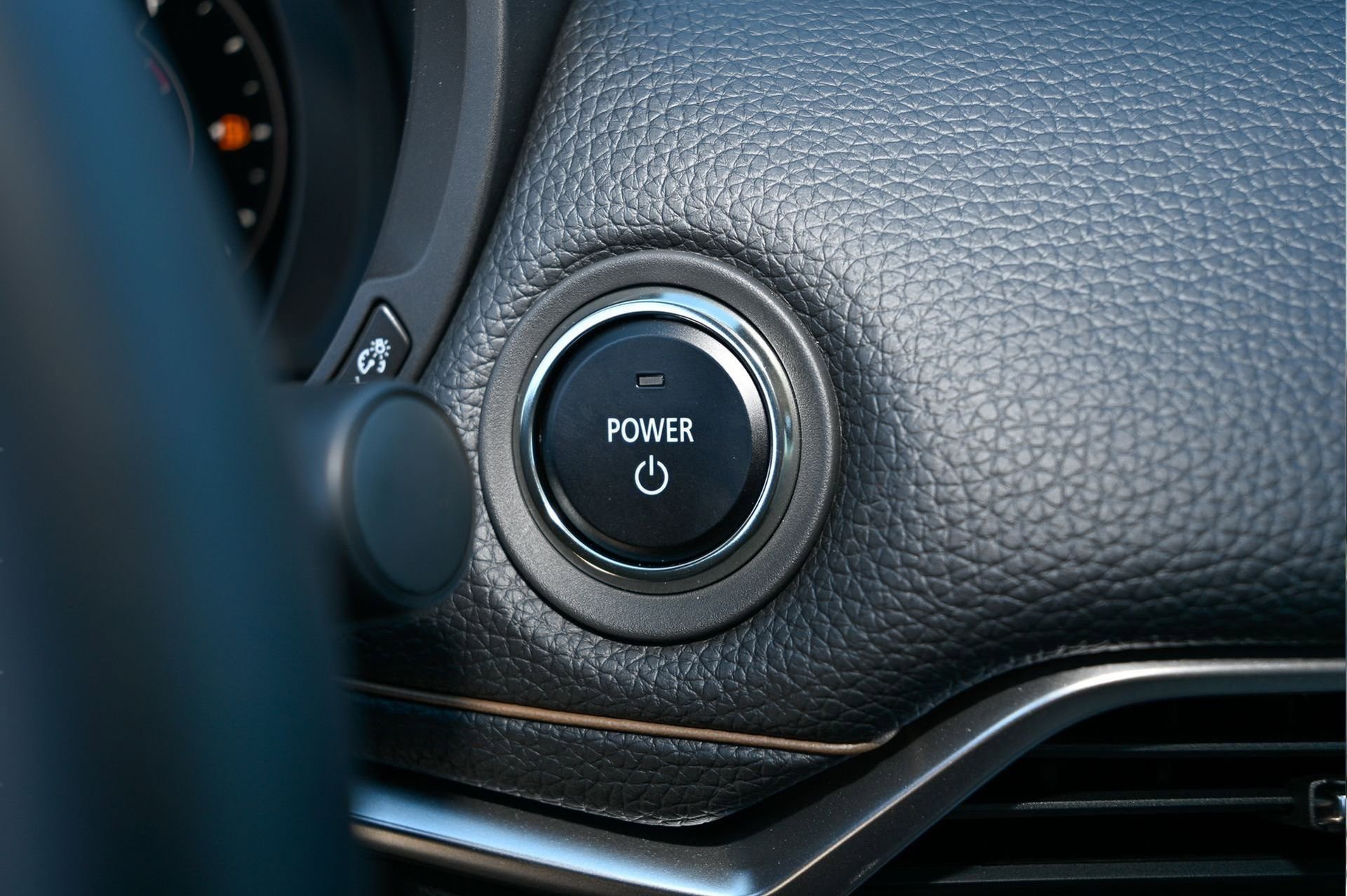 New 2026 MAZDA CX-90 Plug-In Hybrid w/ Preferred AWD/4WD image 31