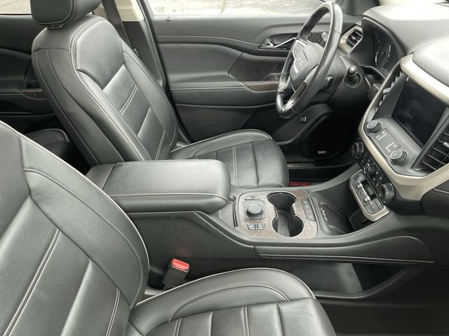 Used 2021 GMC Acadia Denali w/ Denali Technology Package AWD/4WD image 14