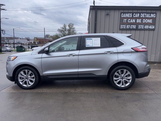 Used 2024 Ford Edge Titanium image 45