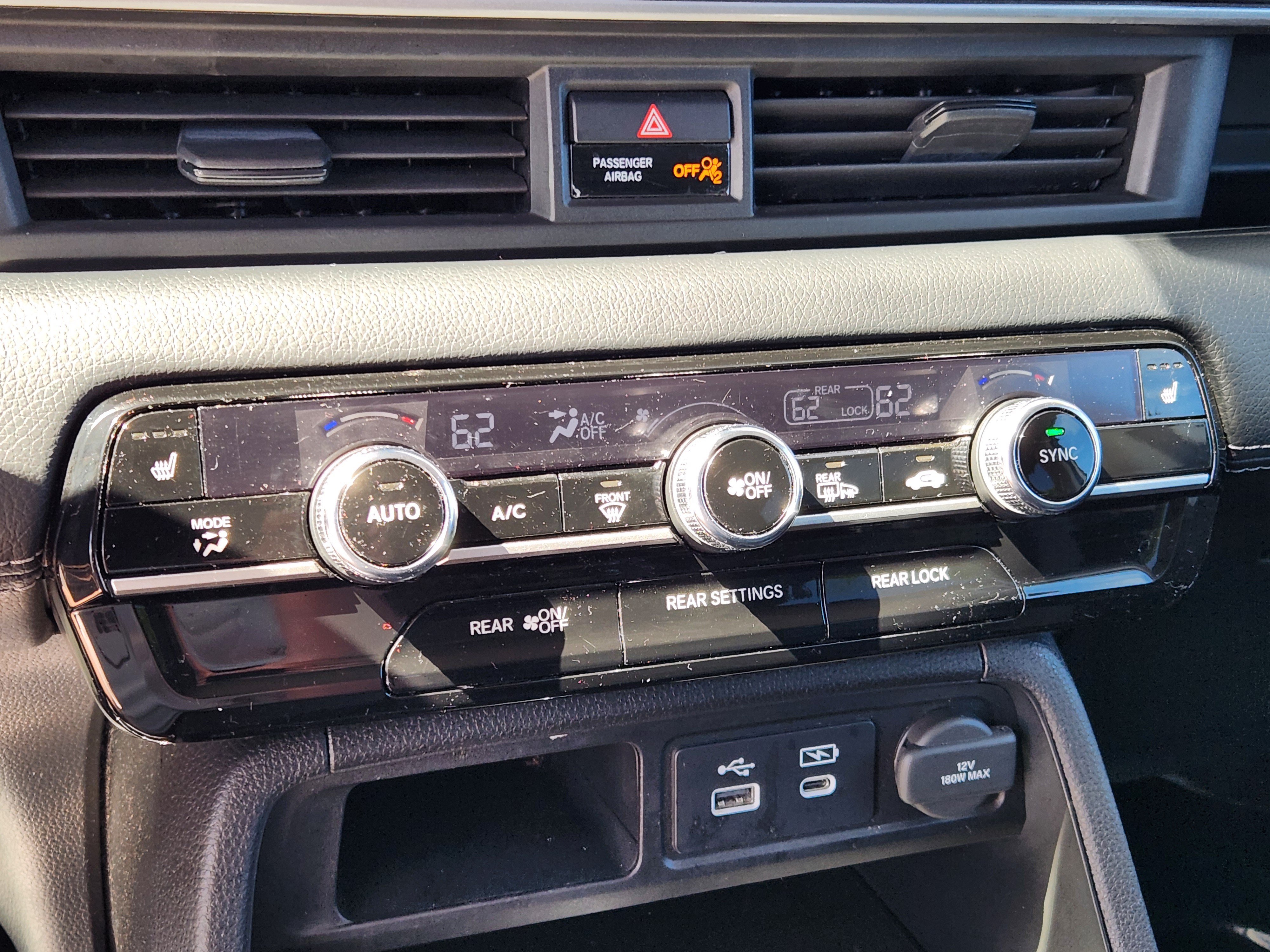 Used 2025 Honda Pilot Touring image 20