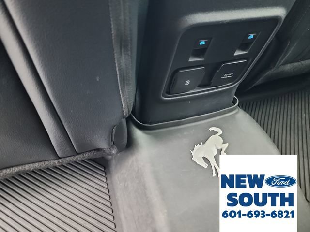 Used 2023 Ford Bronco Wildtrak image 32