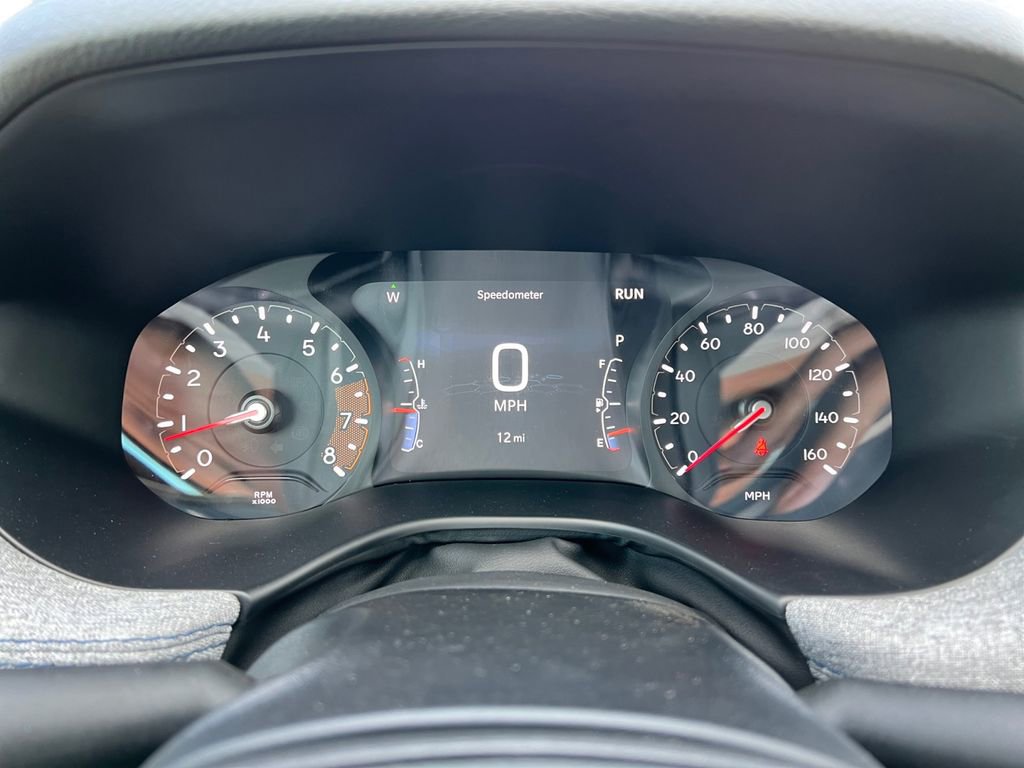 New 2025 Jeep Compass Latitude image 13