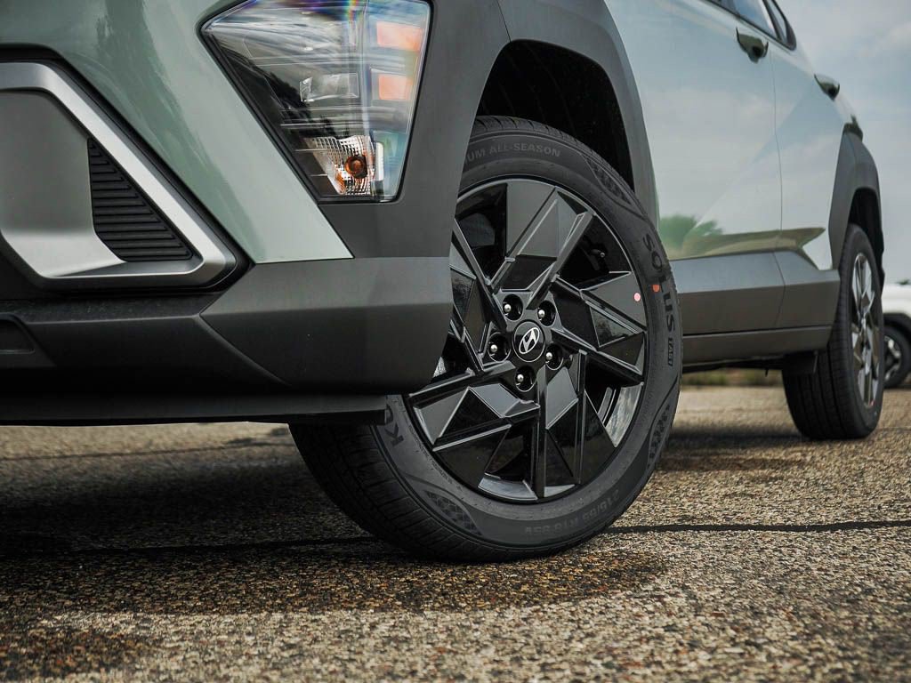 New 2027 Hyundai Kona SEL Sport AWD/4WD image 6