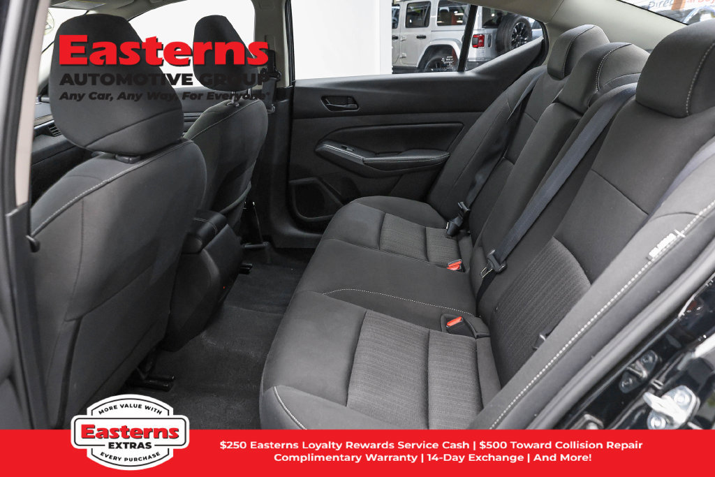 Used 2024 Nissan Altima 2.5 SV FWD image 22