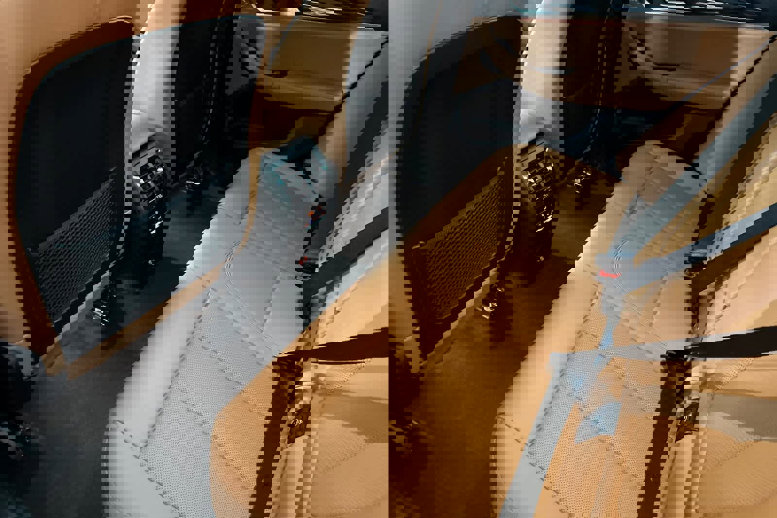 Used 2023 BMW X3 xDrive30i w/ Convenience Package image 4