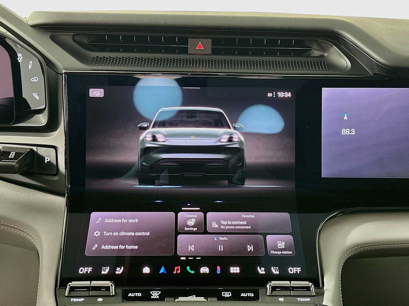 New 2026 Porsche Cayenne Electric AWD/4WD image 16
