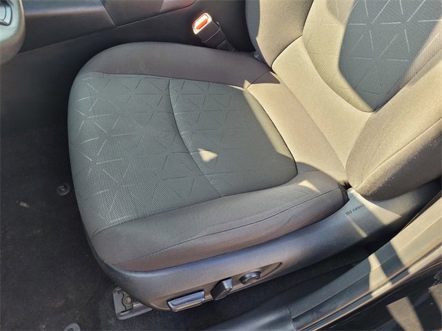 Used 2023 Toyota RAV4 XLE image 11