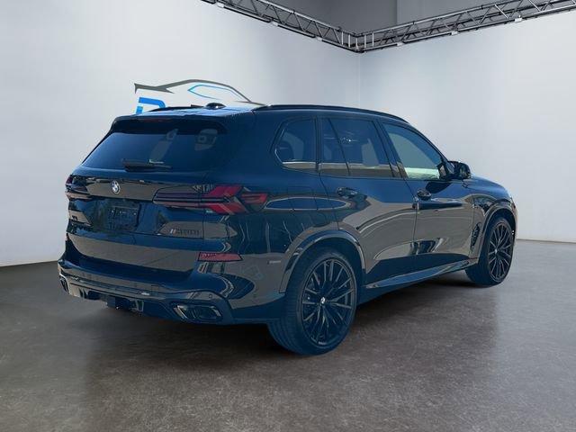 New 2026 BMW X5 M60i image 3