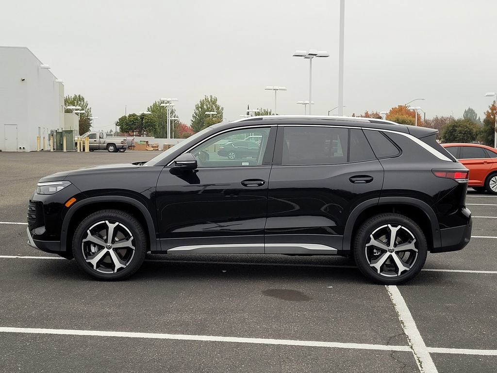 New 2026 Volkswagen Tiguan SE AWD/4WD image 8