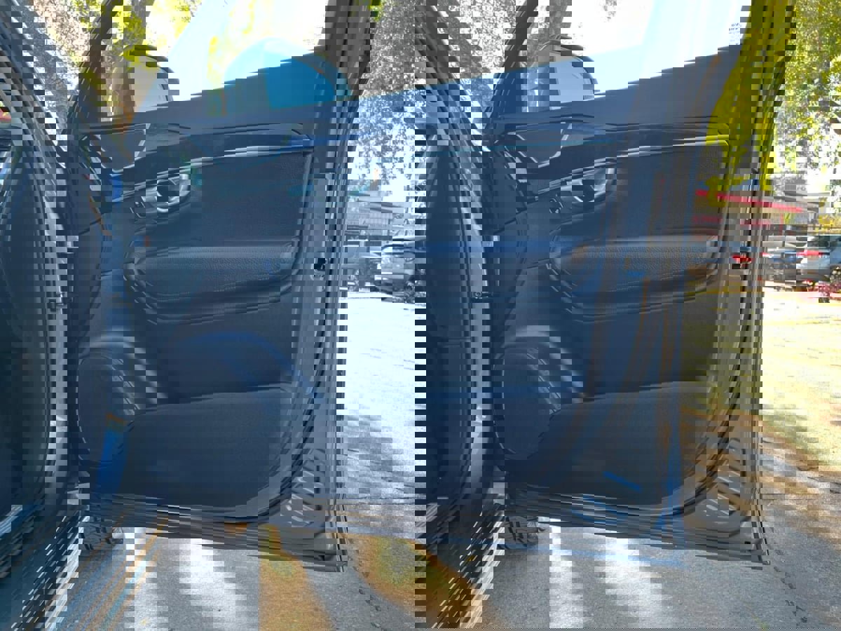 Used 2018 Volvo XC90 T6 Momentum w/ Convenience Package image 32