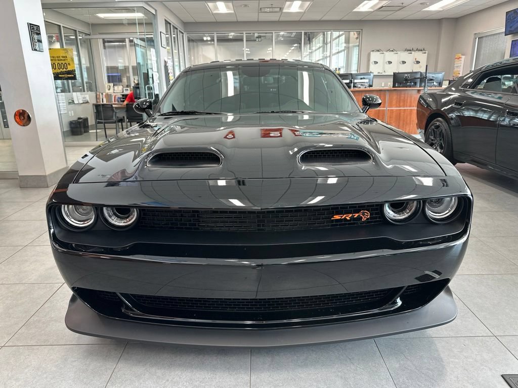 Used 2022 Dodge Challenger SRT Hellcat RWD image 3