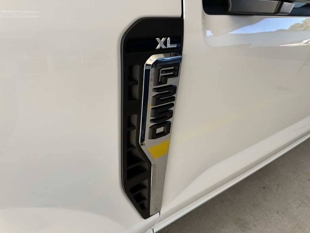 New 2026 Ford F250 XL image 5