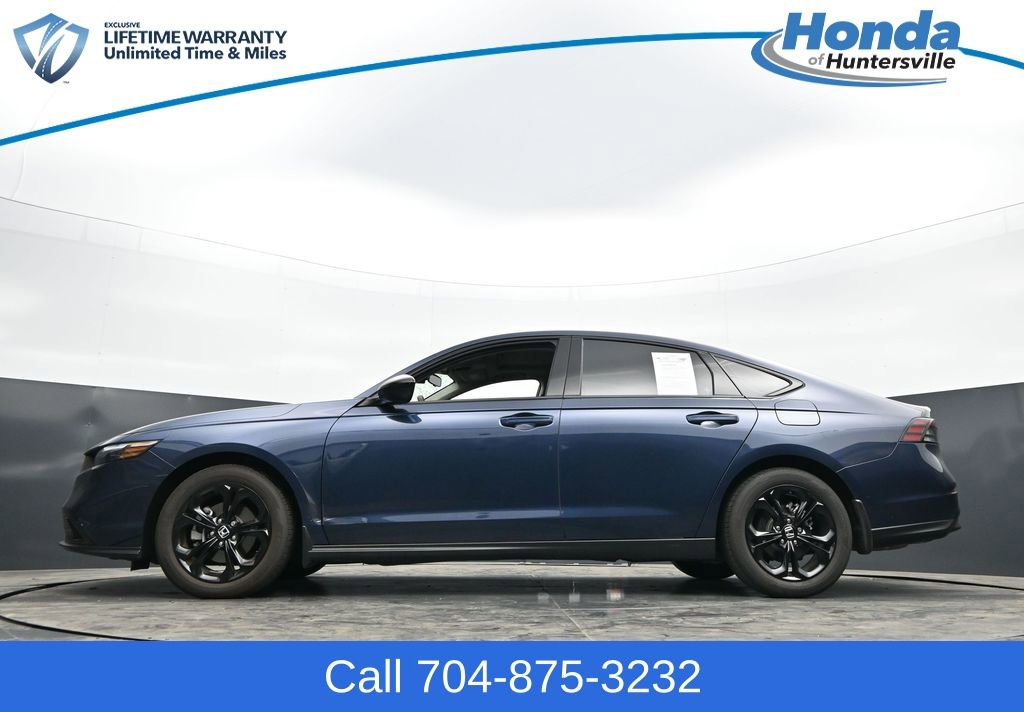 Certified 2025 Honda Accord SE image 26