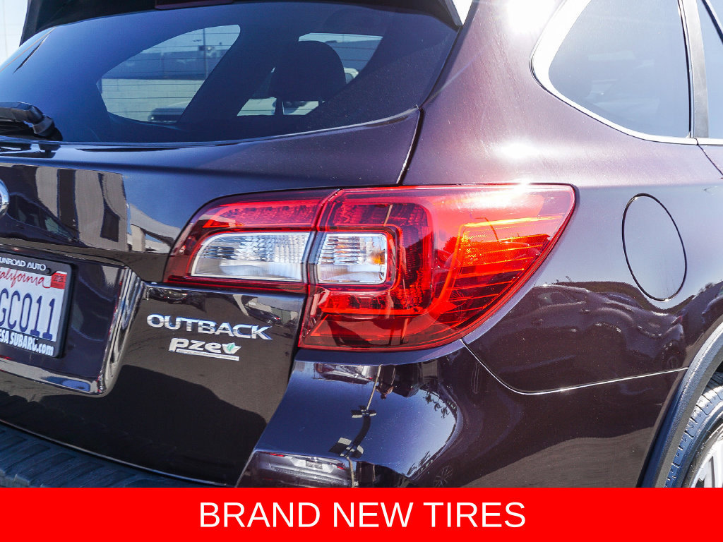 Used 2017 Subaru Outback 2.5i Touring w/ Protection Package #1 AWD/4WD image 7
