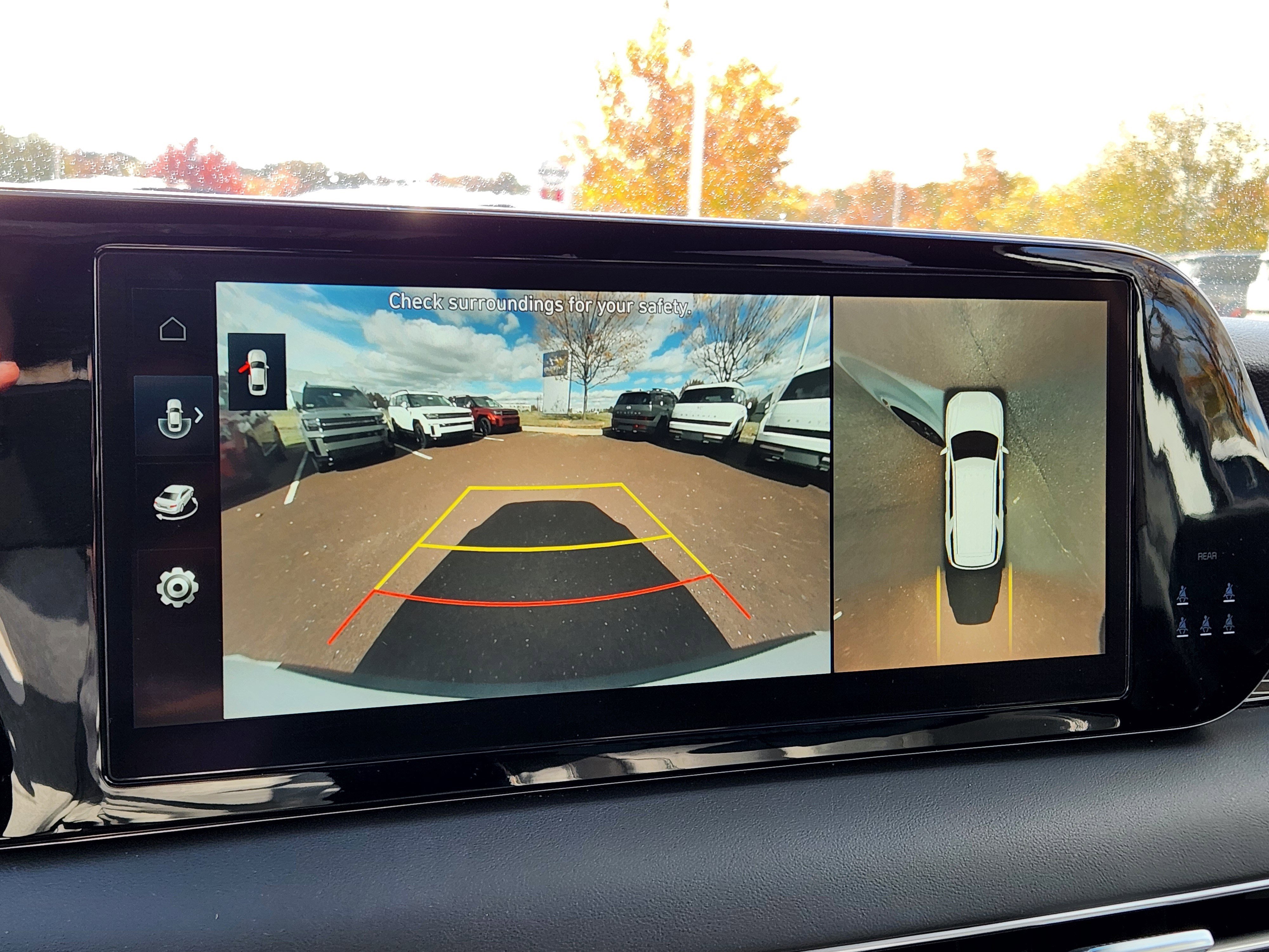 Used 2023 Hyundai Palisade Calligraphy image 24