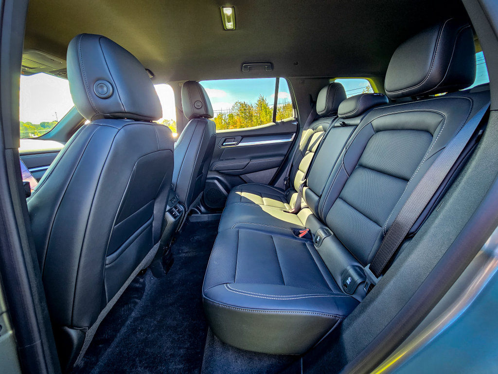 New 2027 GMC Terrain Elevation w/ Elevation Premium Package AWD/4WD image 31