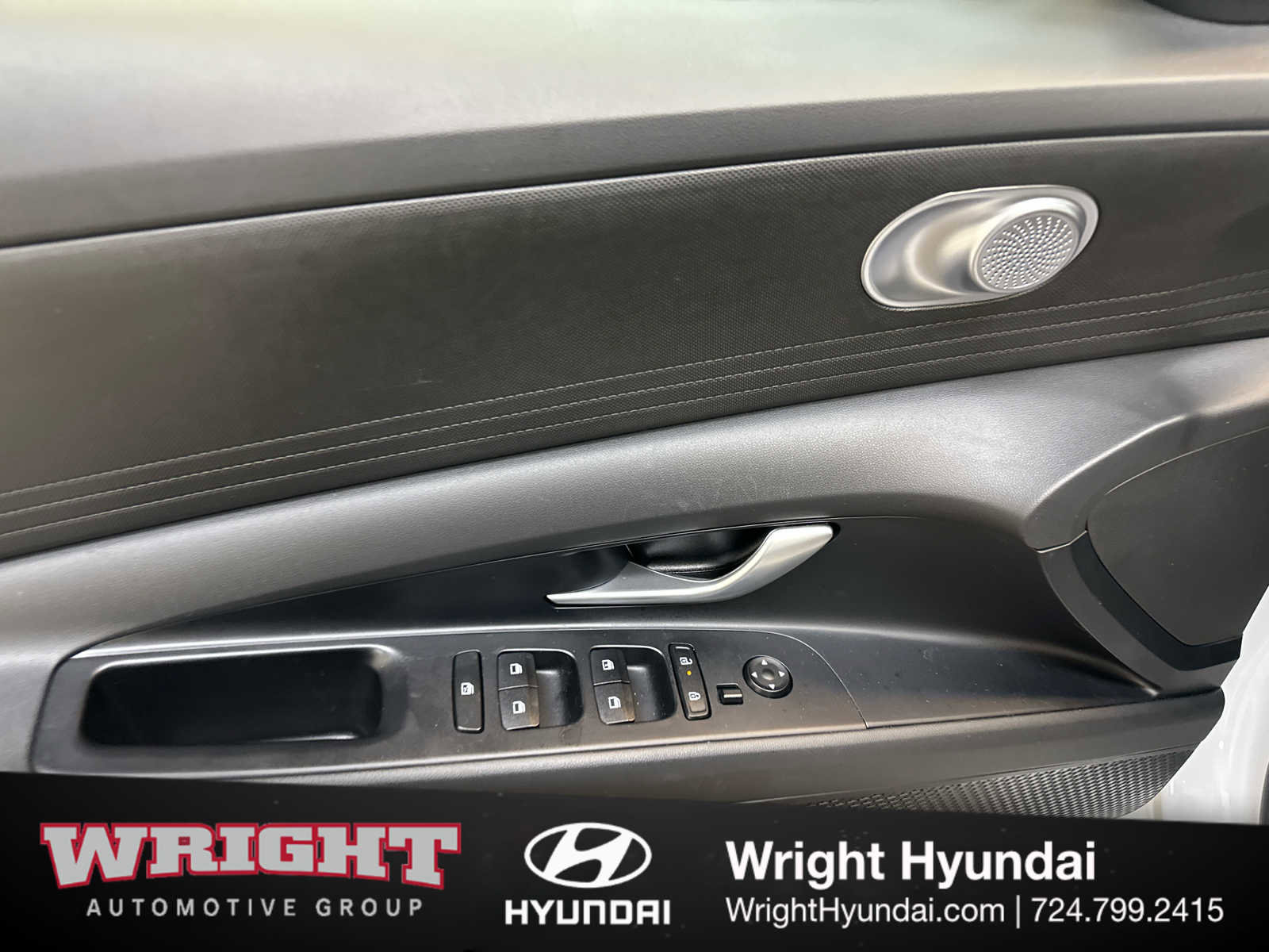 Certified 2025 Hyundai Elantra SE image 10