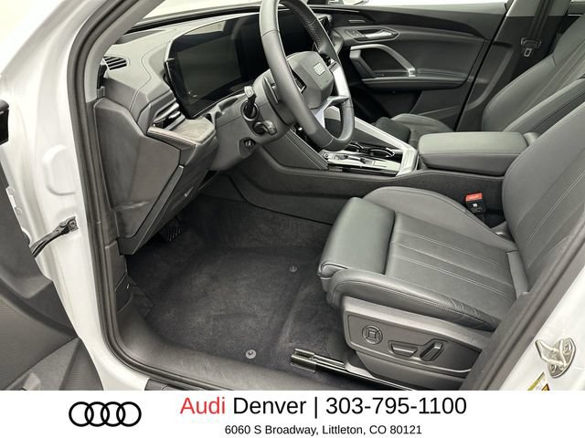Used 2025 Audi Q5 Premium w/ Premium Plus AWD/4WD image 11