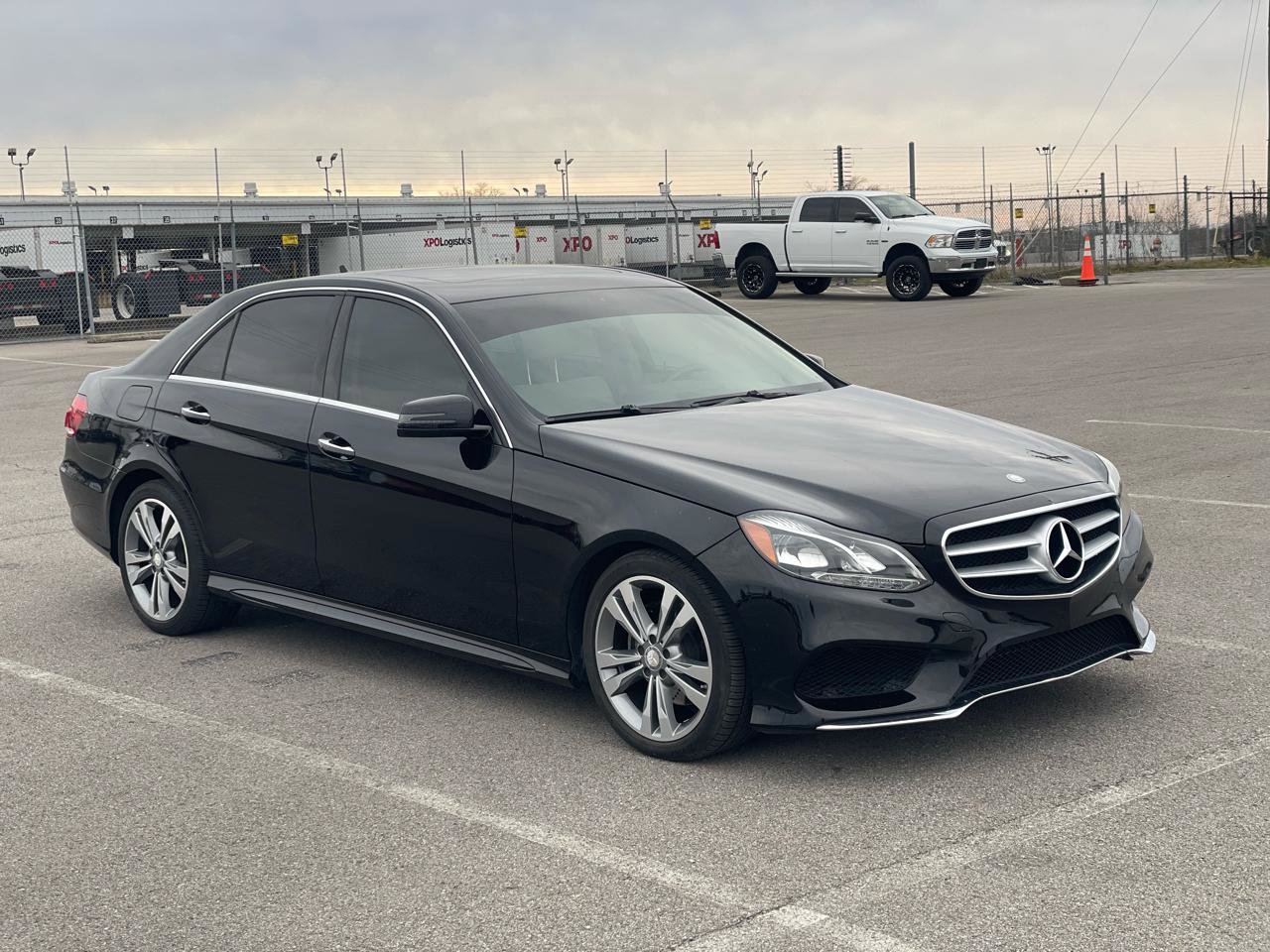 Used 2014 Mercedes-Benz E 350 Sedan image 4