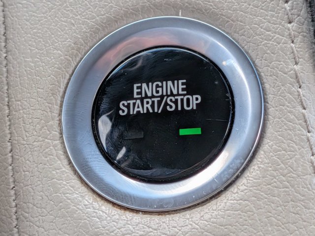 Certified 2018 Cadillac Escalade ESV Luxury RWD image 35