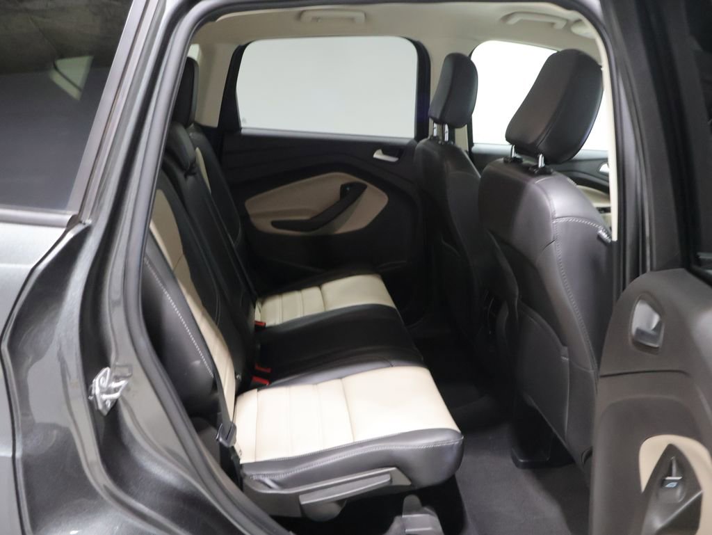 Used 2019 Ford Escape SEL w/ SEL Sport Appearance Package AWD/4WD image 20