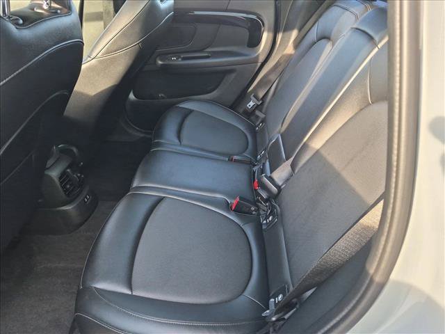 Used 2022 MINI Cooper Countryman S w/ Storage Package FWD image 19