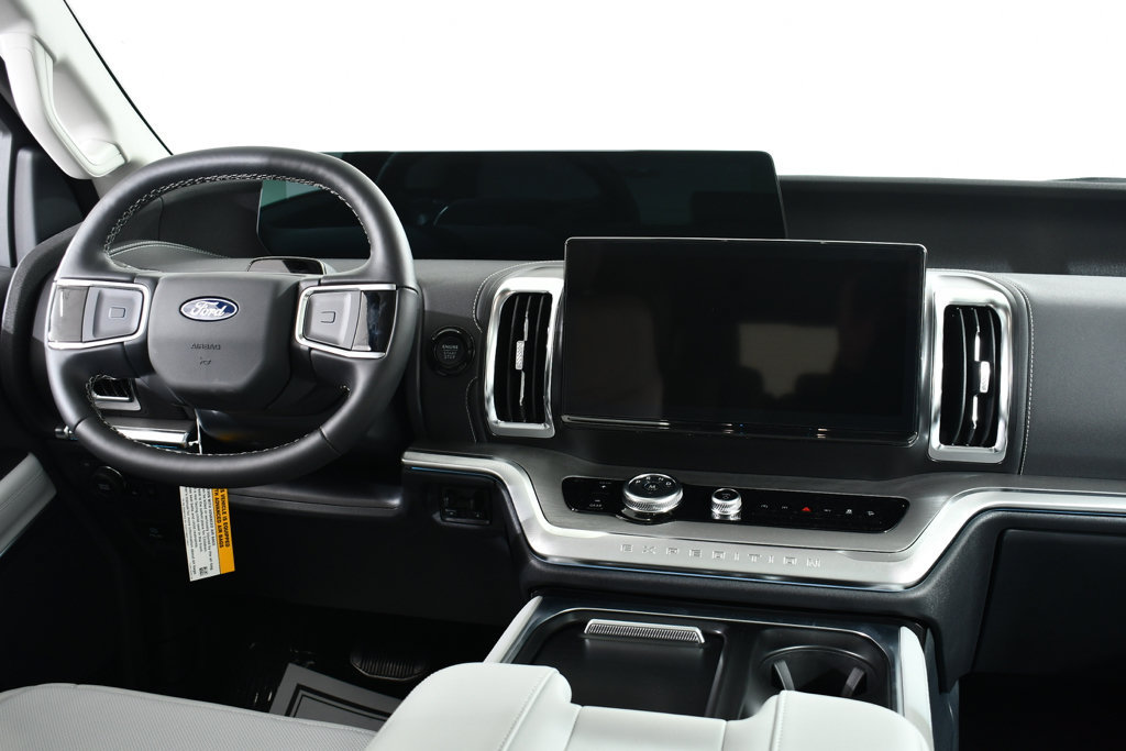 New 2027 Ford Expedition Max Platinum w/ Driver's Package AWD/4WD image 8