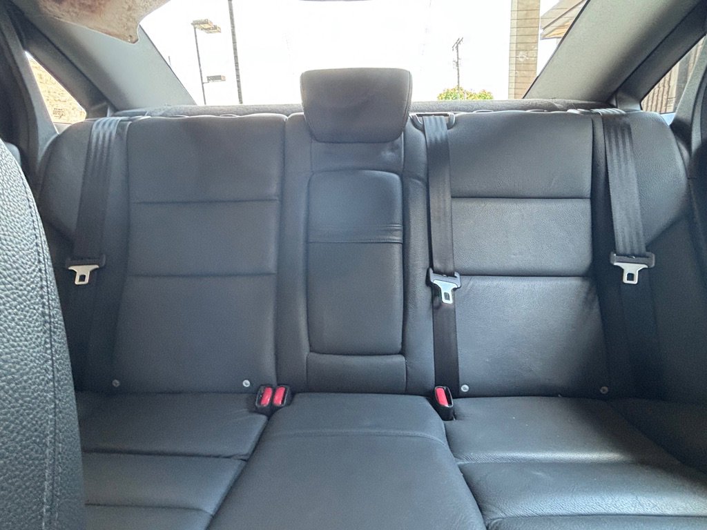 Used 2004 Volvo S40 2.4i FWD image 10