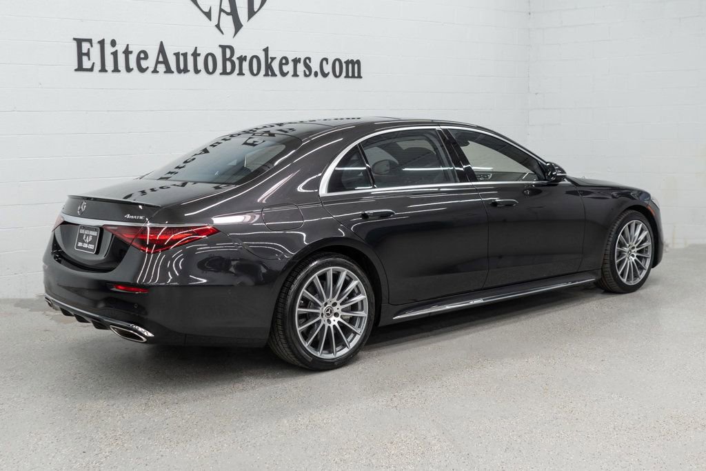 Used 2022 Mercedes-Benz S 500 4MATIC w/ AMG Line Package image 59