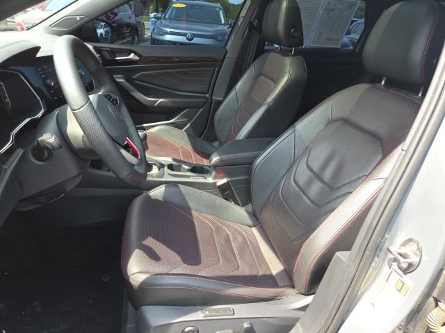 Used 2022 Volkswagen Jetta GLI Autobahn FWD image 9