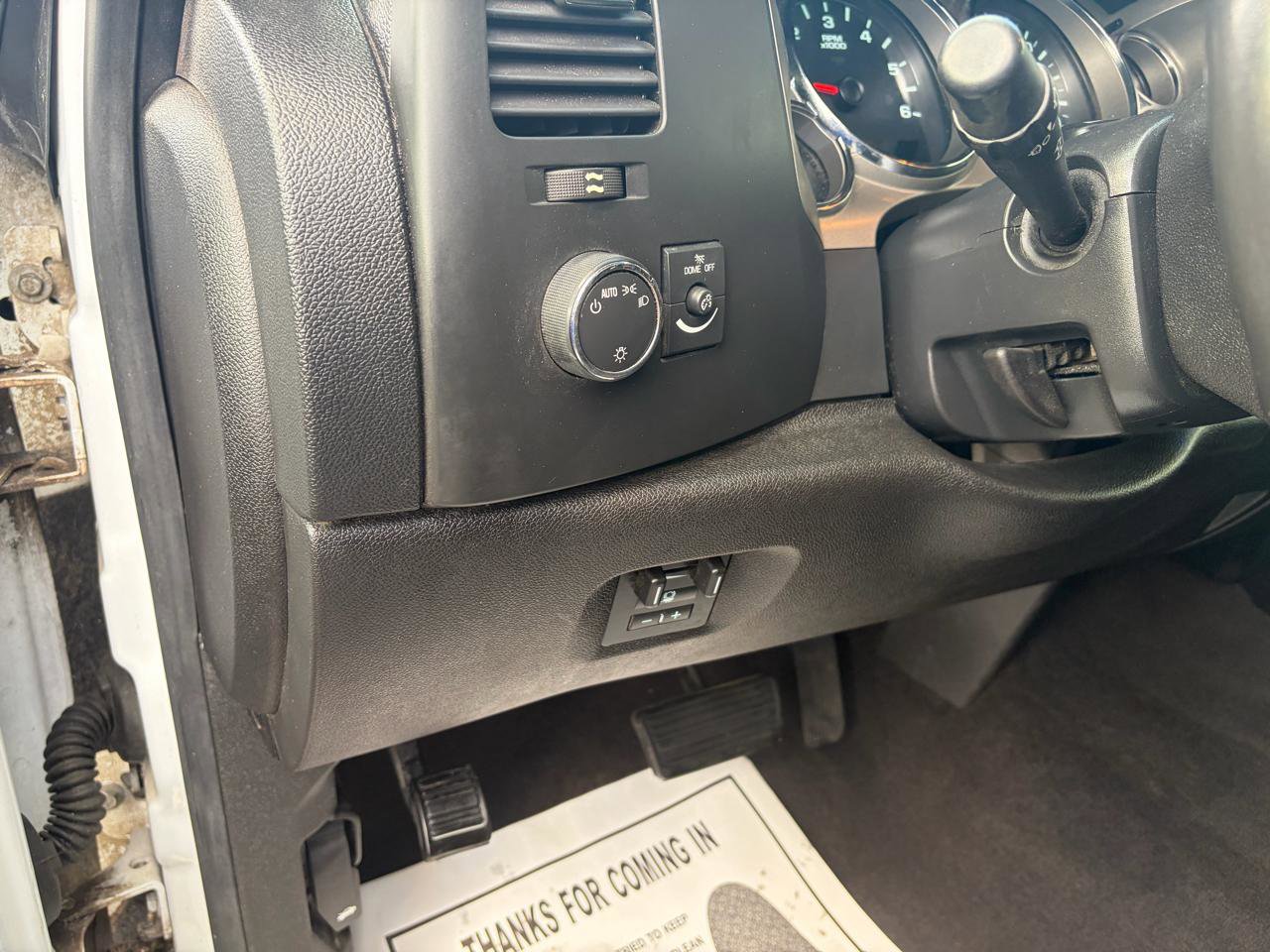 Used 2012 Chevrolet Silverado 2500 LT w/ Snow Plow Prep Package image 27