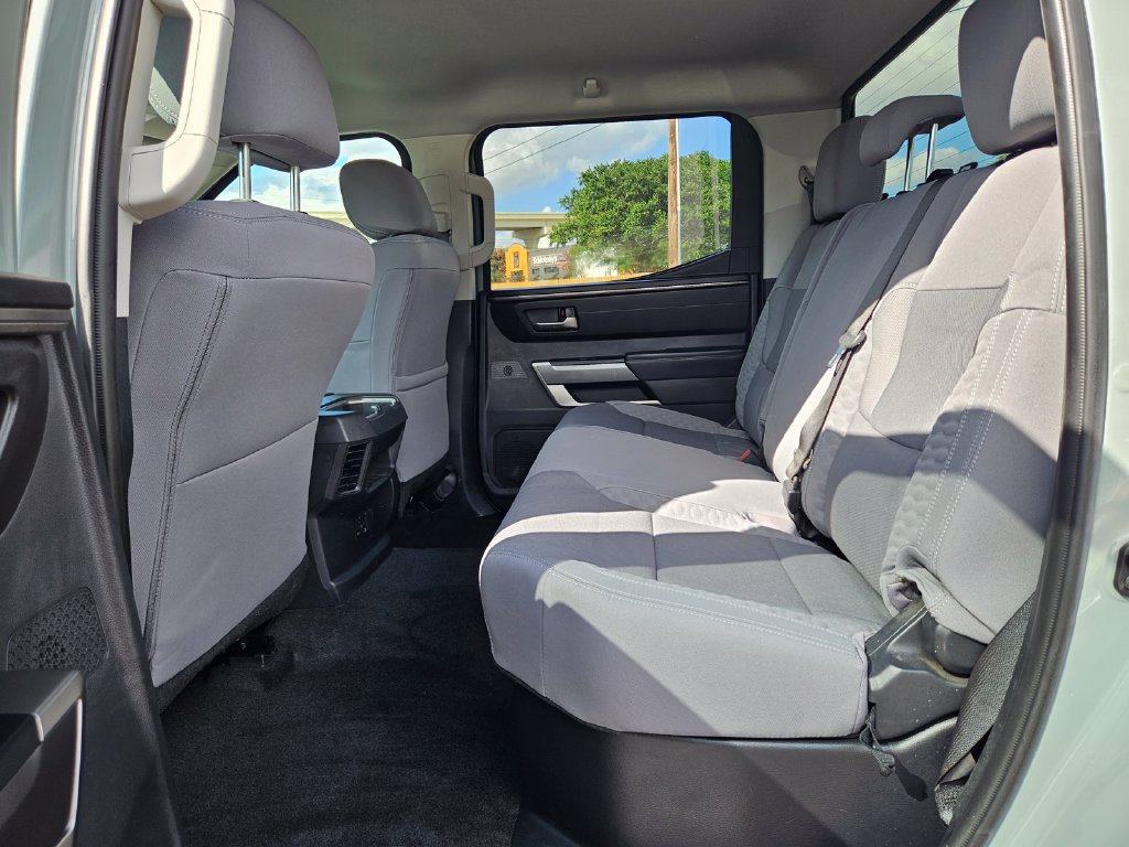 Used 2024 Toyota Tundra SR5 AWD/4WD image 11