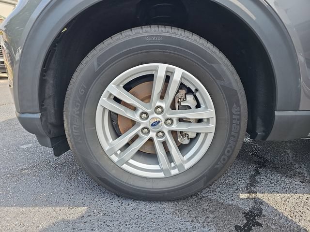 Used 2022 Ford Explorer XLT AWD/4WD image 36