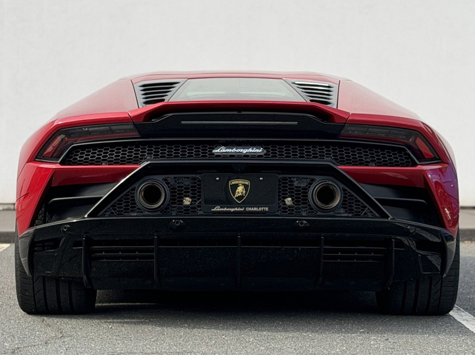 Used 2021 Lamborghini Huracan EVO image 7