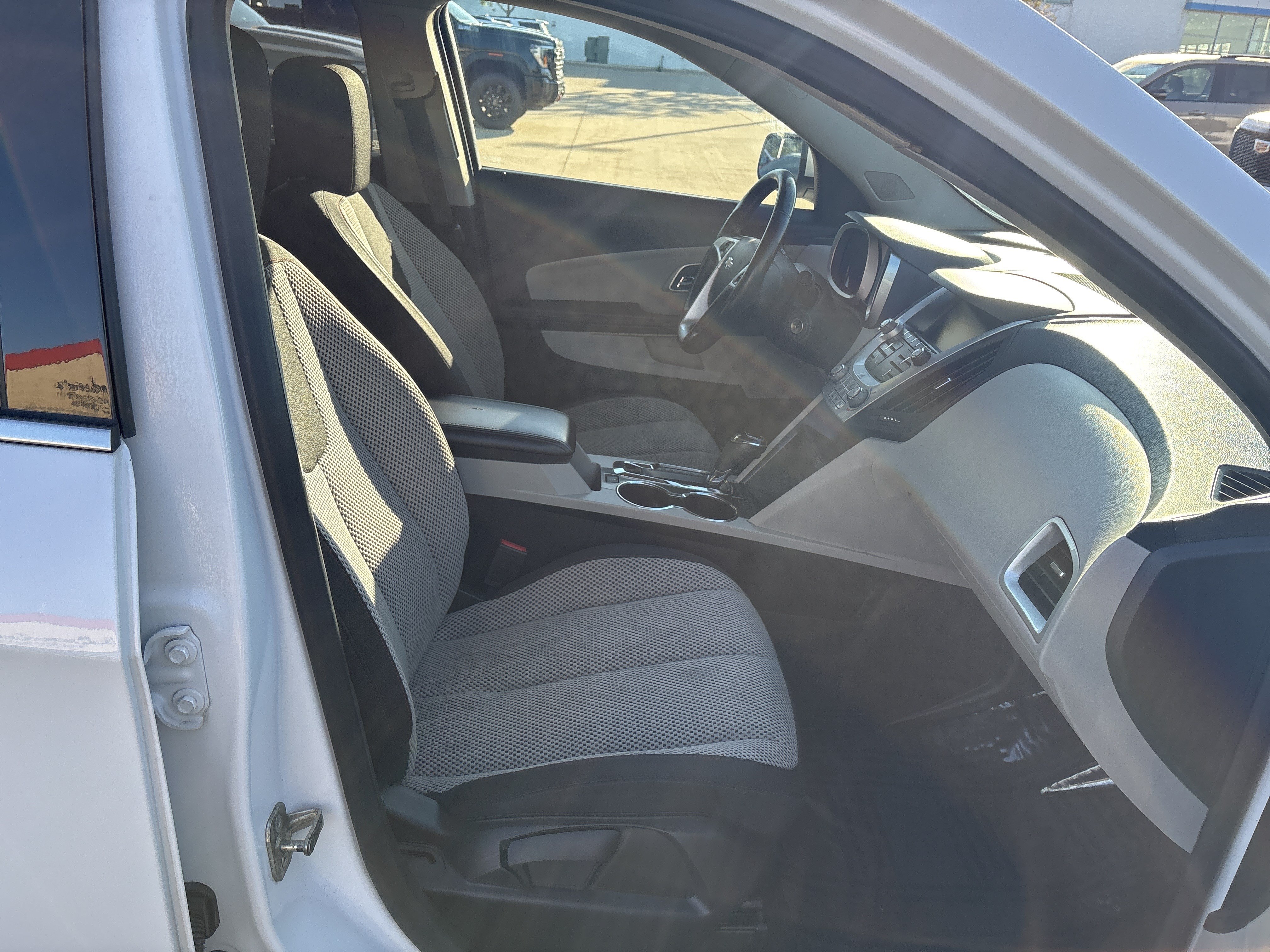 Used 2016 Chevrolet Equinox LT w/ Convenience Package FWD image 18