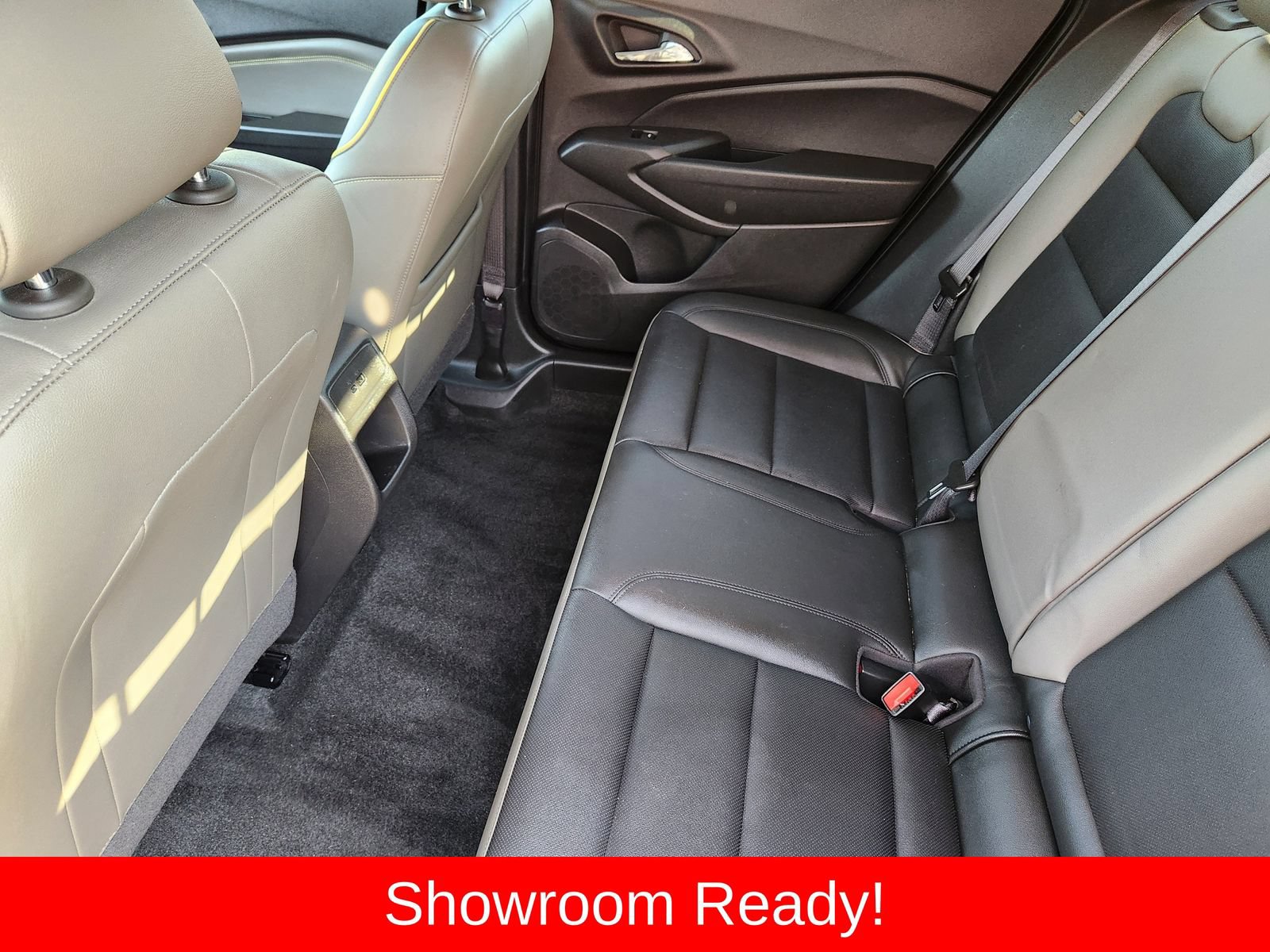 Used 2024 Chevrolet Trax ACTIV w/ Driver Confidence Package FWD image 38