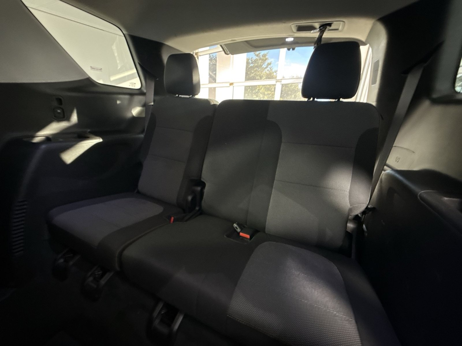 Used 2021 Chevrolet Traverse LS FWD image 26