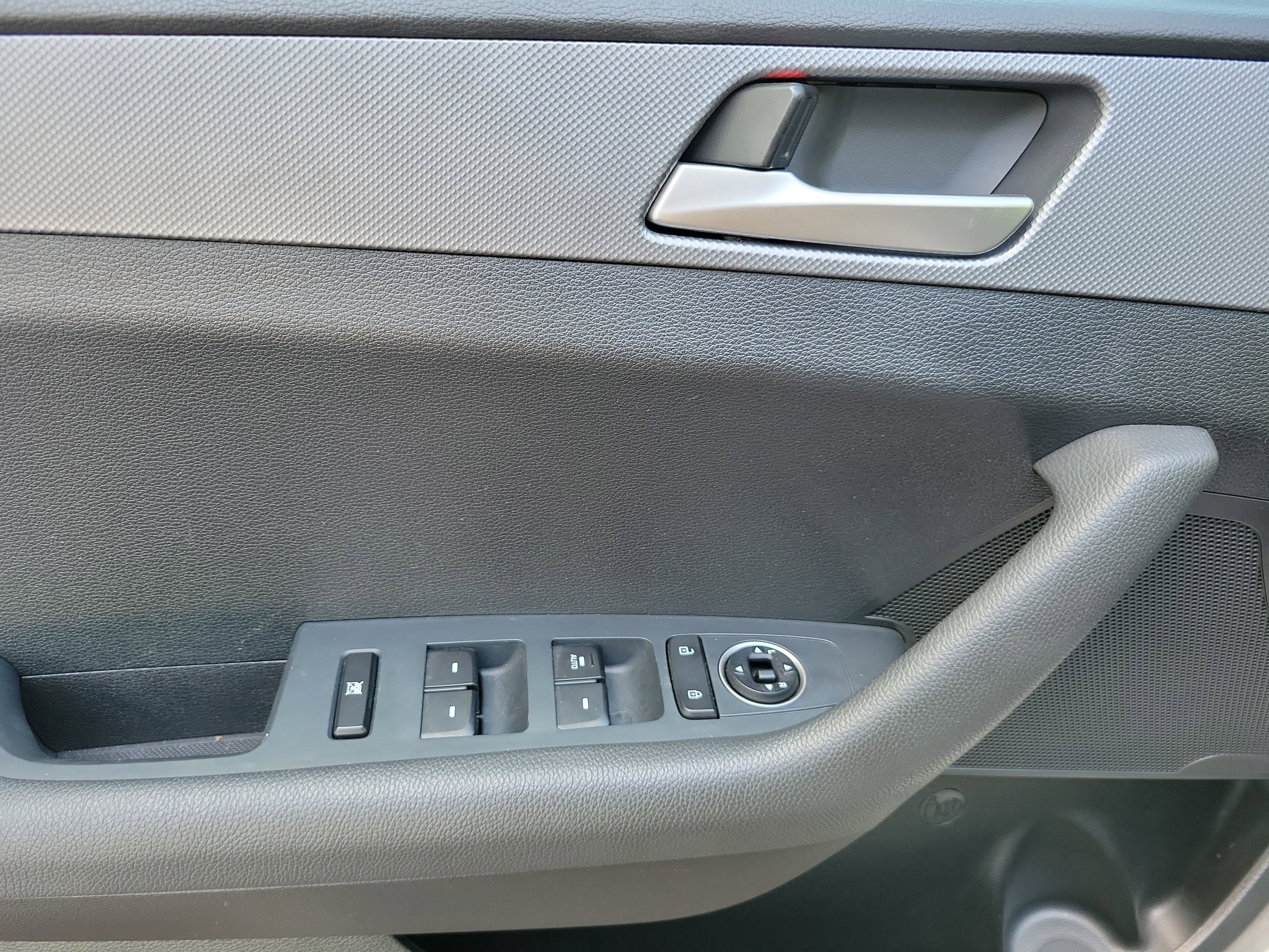 Used 2018 Hyundai Sonata ECO FWD image 24