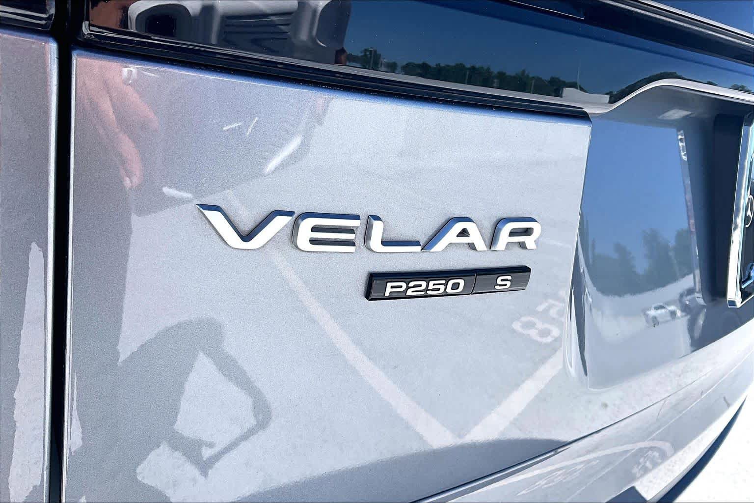 Used 2020 Land Rover Range Rover Velar S AWD/4WD image 30