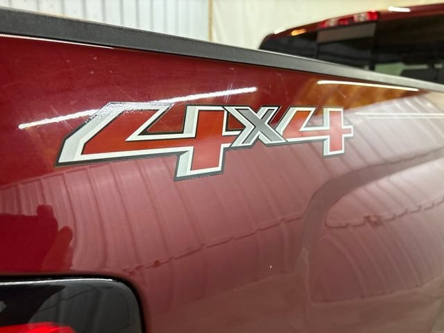 Used 2017 Chevrolet Silverado 1500 LT w/ All Star Edition AWD/4WD image 9
