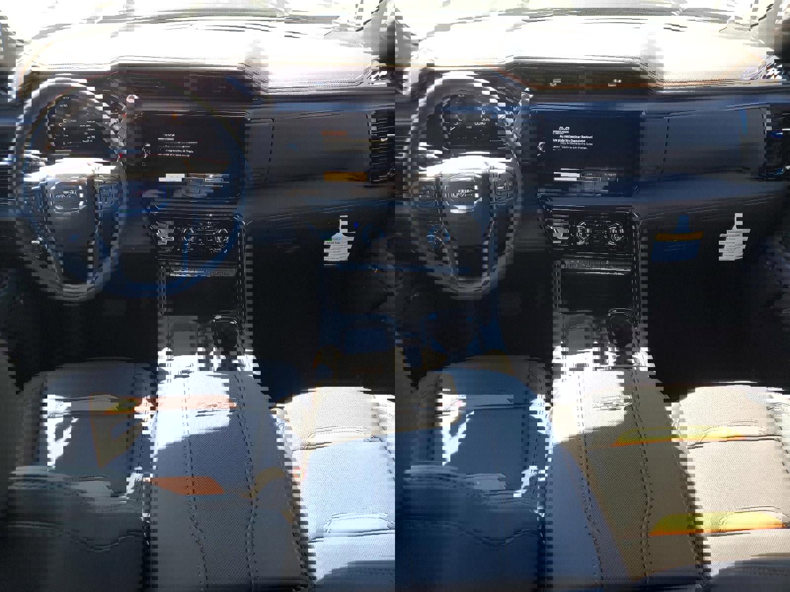 New 2026 GMC Sierra 2500 AT4 image 13