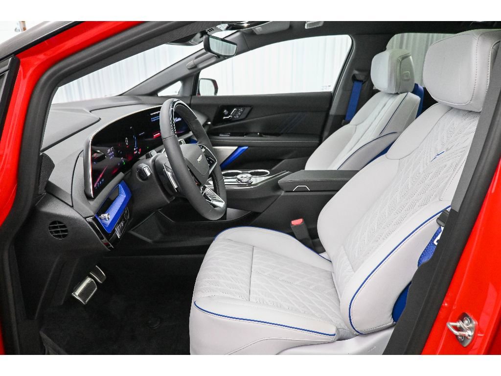 New 2026 Cadillac Optiq V w/ Carbon Fiber Package image 30