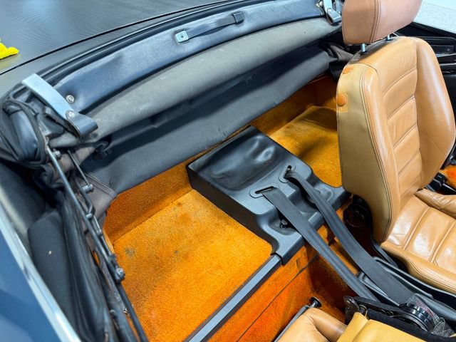 Used 1988 Alfa Romeo Spider Veloce RWD image 31