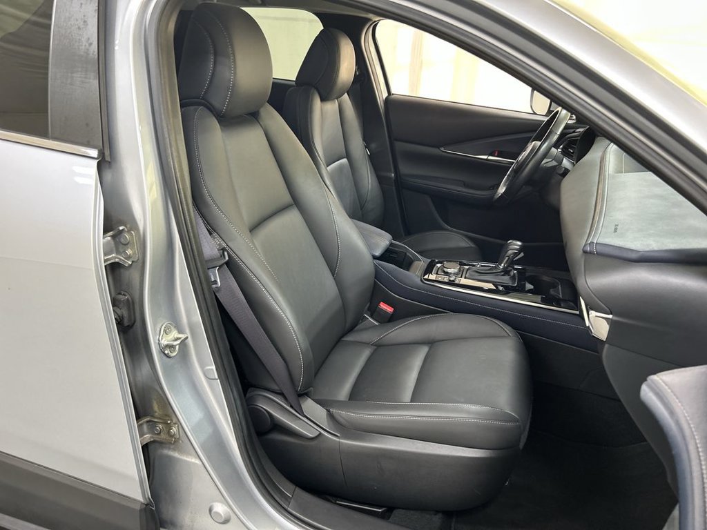 Used 2020 MAZDA CX-30 AWD w/ Preferred Package image 22