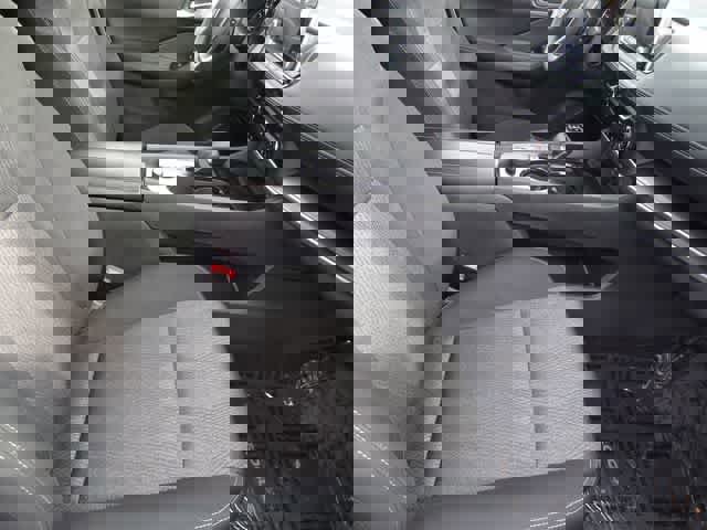 Used 2024 Nissan Rogue SV image 16